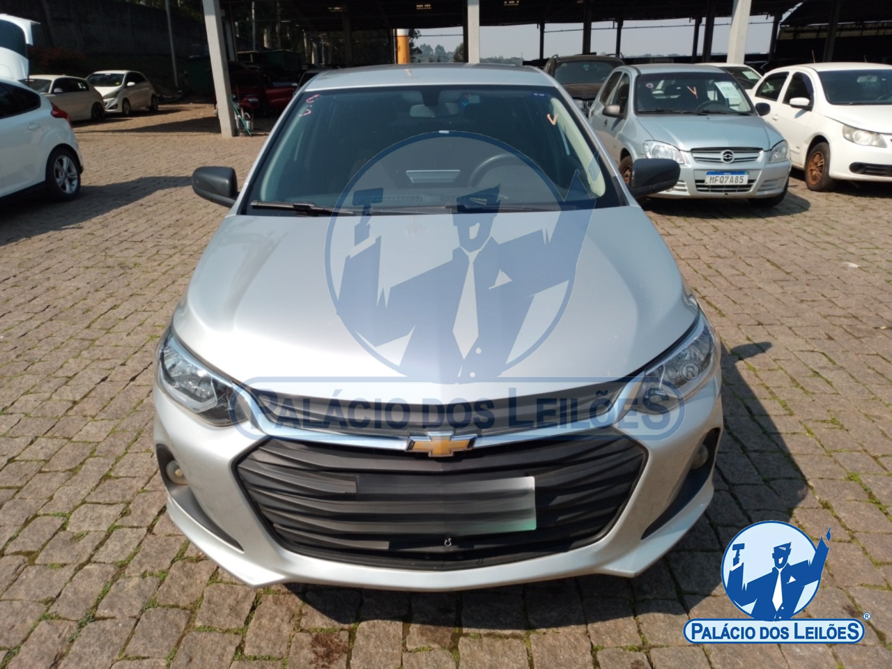 LOTE 17 CHEV/ONIX PLUS 10T AT NB FLEX 2020/2020