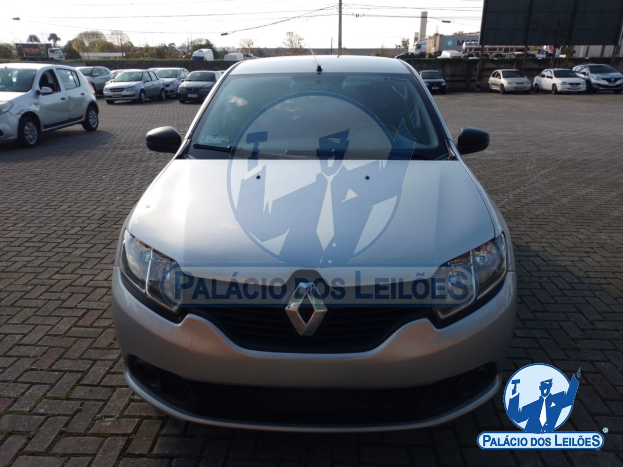 LOTE 26 RENAULT/SANDERO AUTH 10 FLEX 2014/2015
