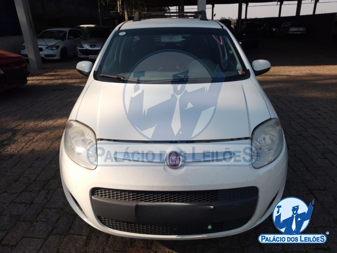 LOTE 40 FIAT/PALIO ATTRACT 1.4 FLEX 2014/2015