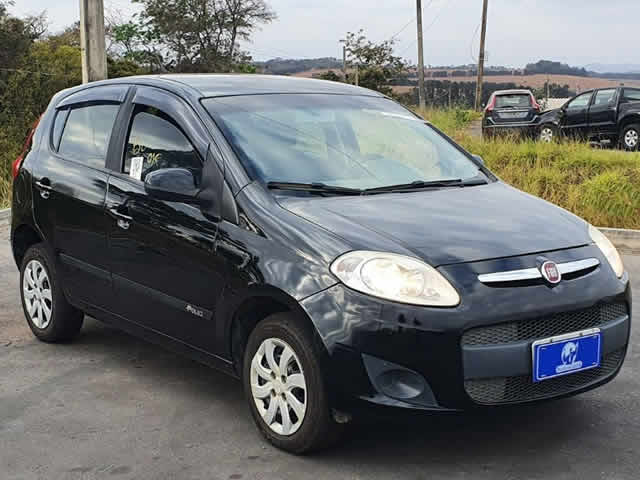 LOTE 39 FIAT PALIO ATTRACT 1.0